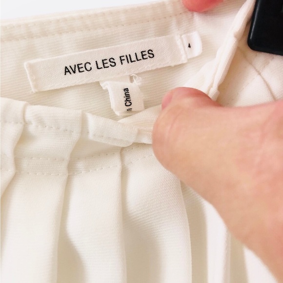 Avec Les Filles Half Pleated Button Down A-Line Midi Skirt - Picture 6 of 7